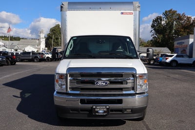 2027 Ford E-450SD Cutaway DRW w/16' Morgan Cargo Box
