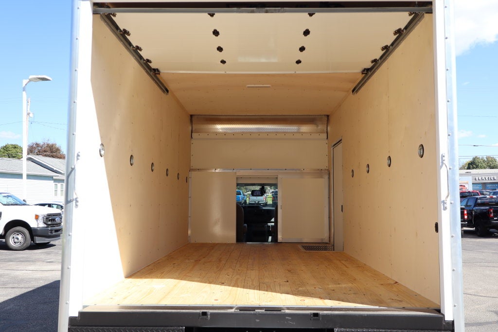 2027 Ford E-450SD Cutaway DRW w/16' Bay Bridge Cargo Box