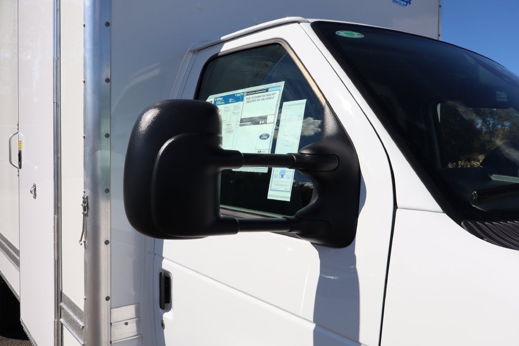 2027 Ford E-450SD Cutaway DRW w/16' Bay Bridge Cargo Box