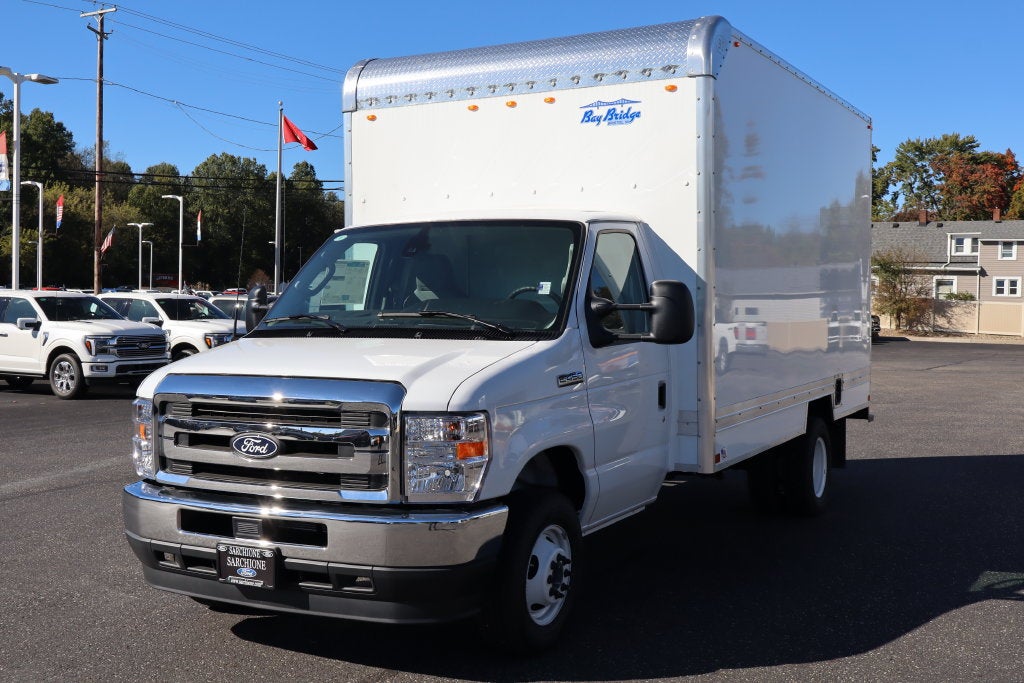 2027 Ford E-450SD Cutaway DRW w/16' Bay Bridge Cargo Box