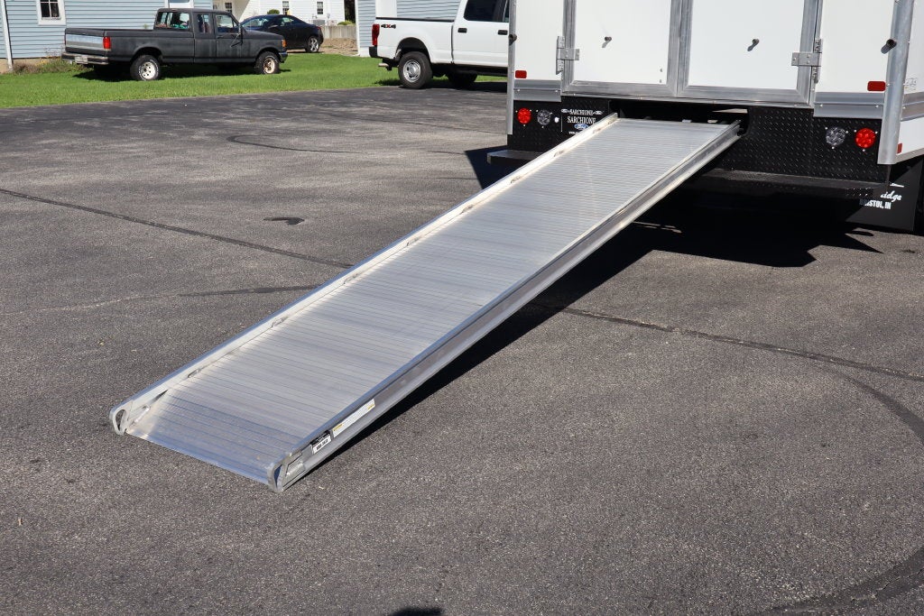 2027 Ford E-450SD Cutaway DRW w/16' Bay Bridge Cargo Box