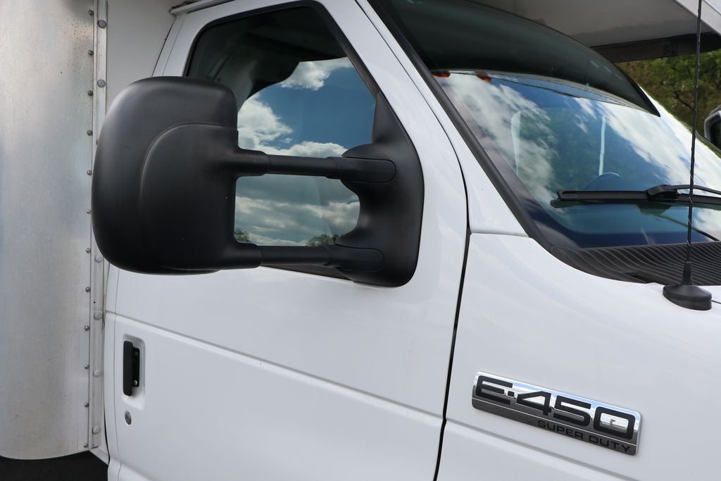 2014 Ford E-450SD Cutaway w/17.5' Morgan Cargo Box