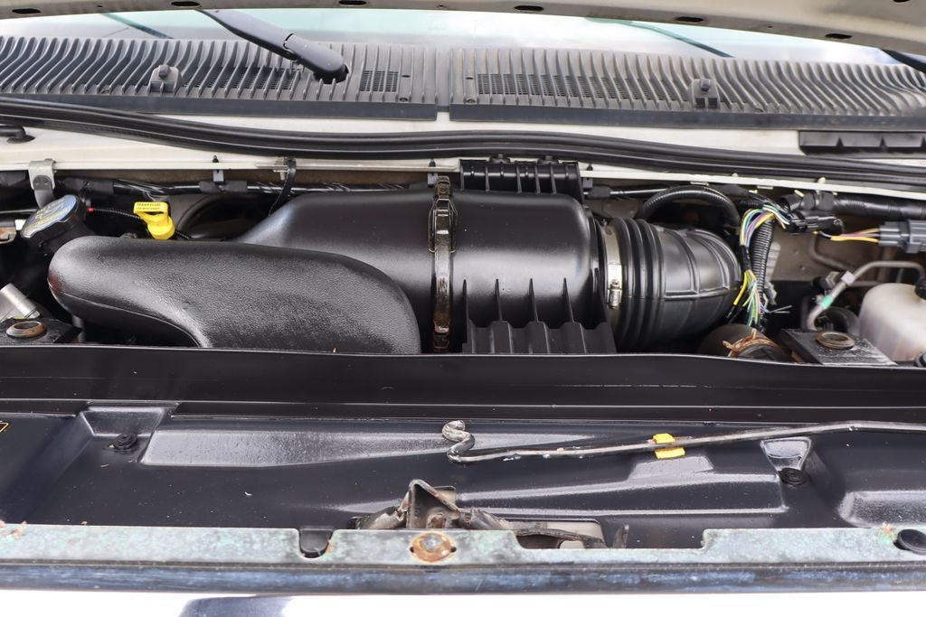 2014 Ford E-450SD Cutaway w/17.5' Morgan Cargo Box