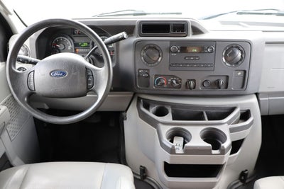 2014 Ford E-450SD Cutaway w/17.5' Morgan Cargo Box