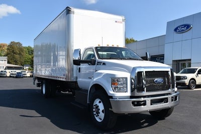 2025 Ford F-750SD w/26' Morgan Track Body DRW