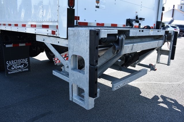 2025 Ford F-750SD w/26' Morgan Track Body DRW