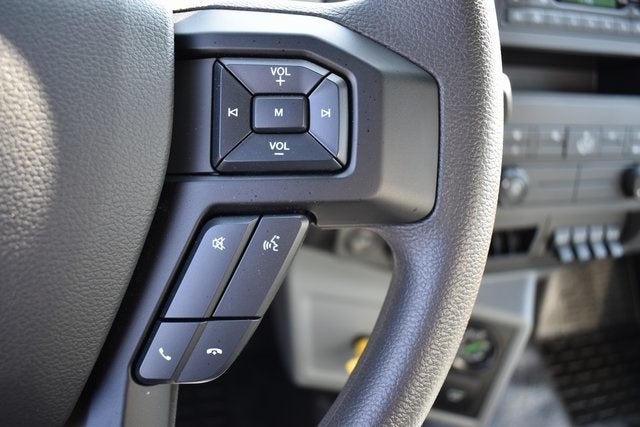 2025 Ford F-750SD w/26' Morgan Track Body DRW