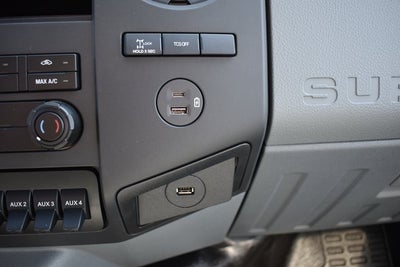 2025 Ford F-750SD w/26' Morgan Track Body DRW