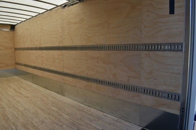 2025 Ford F-750SD w/26' Morgan Track Body DRW