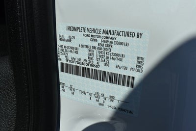 2025 Ford F-750SD w/26' Morgan Track Body DRW