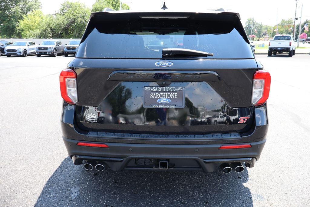 2022 Ford Explorer ST