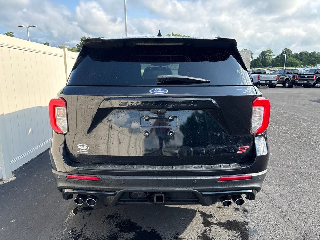 2022 Ford Explorer ST