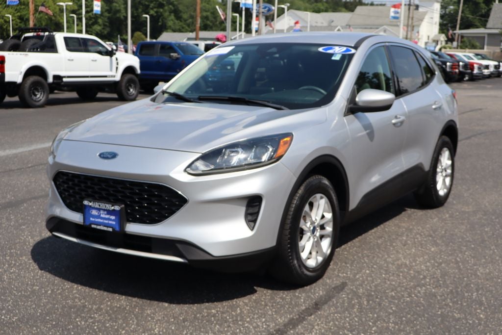2020 Ford Escape SE