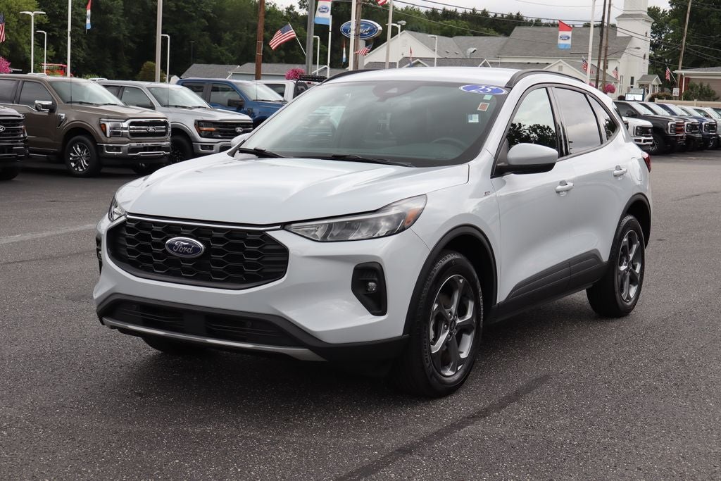 2025 Ford Escape ST-Line Select