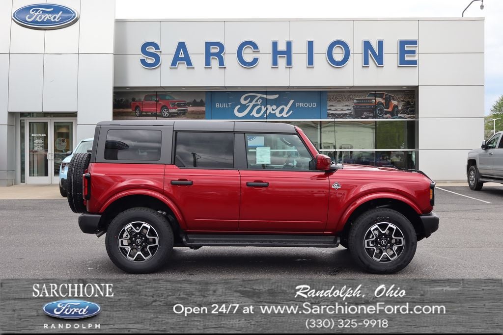 2026 Ford Bronco Outer Banks