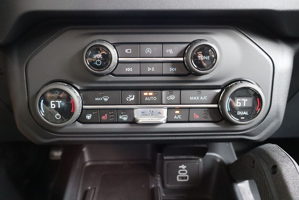 2026 Ford Bronco 4-Door Badlands - Photo 11