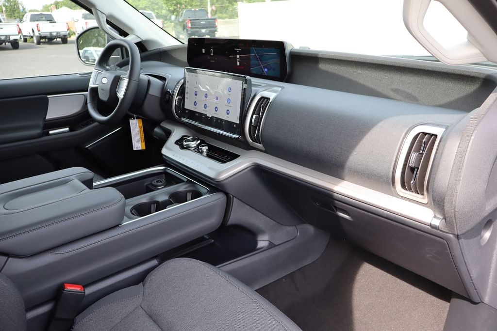 2027 Ford Expedition Max Active