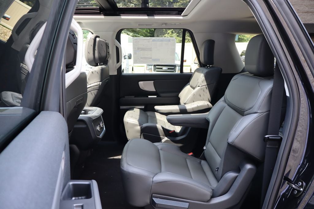 2027 Ford Expedition Max Active