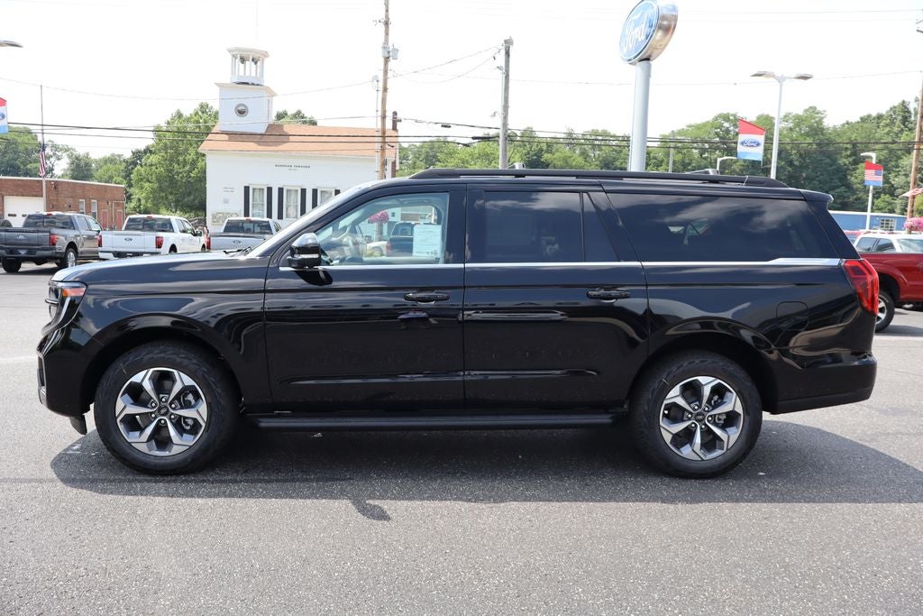 2027 Ford Expedition Max Active