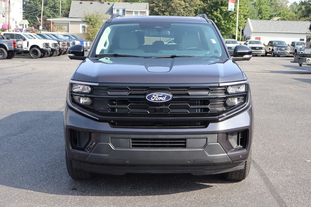 2027 Ford Expedition Active