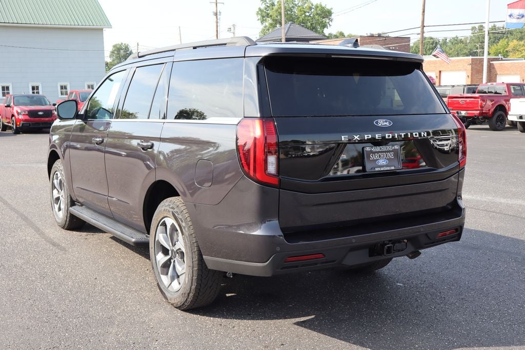 2027 Ford Expedition Active