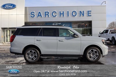 2026 Ford Expedition Active