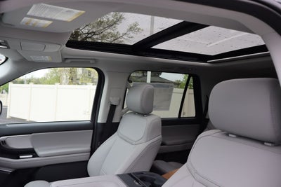 2026 Ford Expedition Active