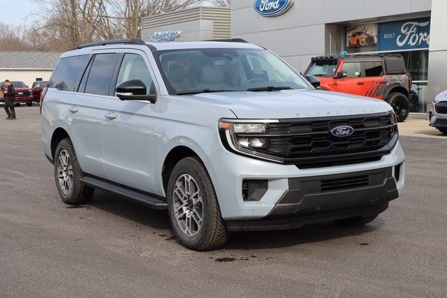 2026 Ford Expedition Active