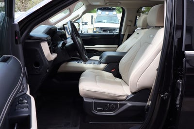 2023 Ford Expedition Platinum