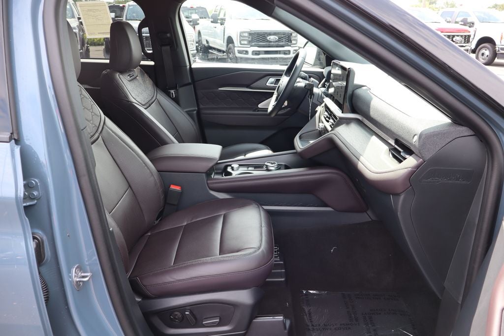 2027 Ford Explorer Platinum