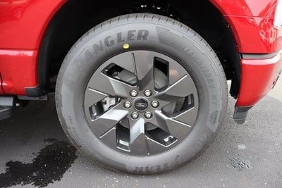 2025 Ford F-150 Lightning Lariat