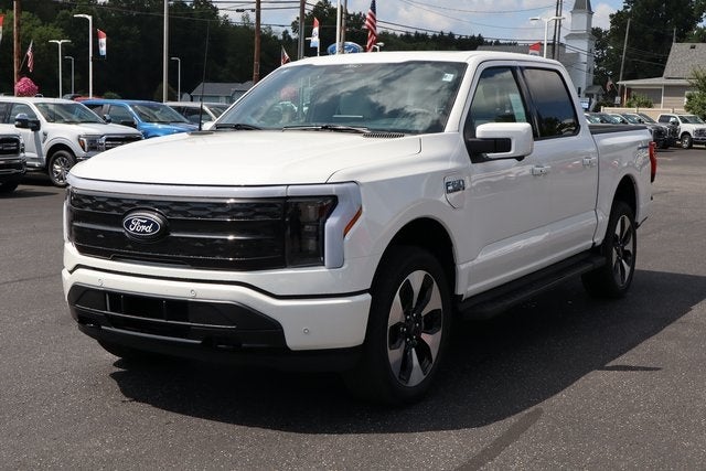2025 Ford F-150 Lightning Platinum