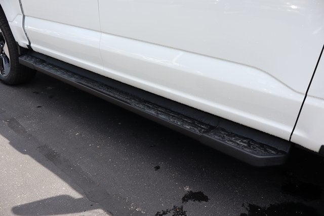 2025 Ford F-150 Lightning Platinum