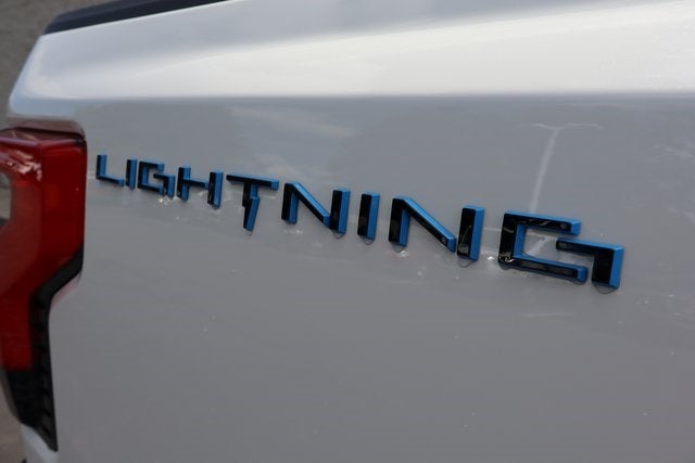 2025 Ford F-150 Lightning Platinum