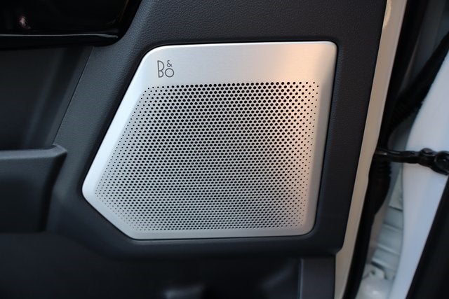 2025 Ford F-150 Lightning Platinum