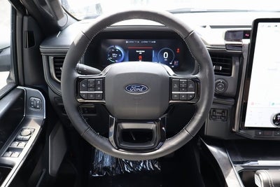 2025 Ford F-150 Lightning Platinum