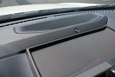 2025 Ford F-150 Lightning Platinum