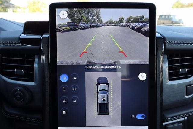 2025 Ford F-150 Lightning Platinum