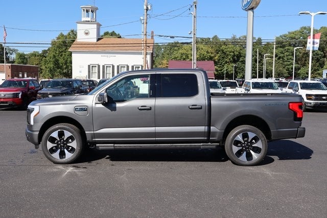 2025 Ford F-150 Lightning Platinum