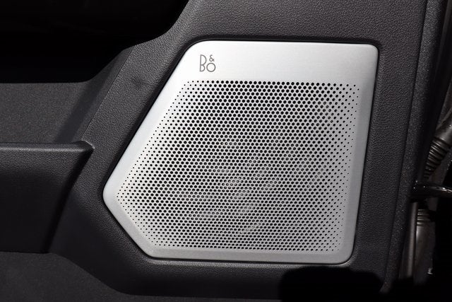 2025 Ford F-150 Lightning Platinum