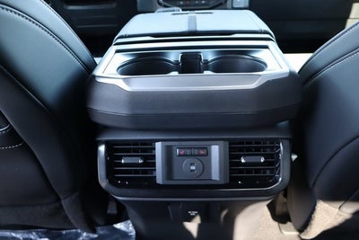 2025 Ford F-150 Lightning Platinum