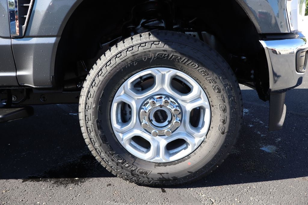 2027 Ford F-250SD XLT