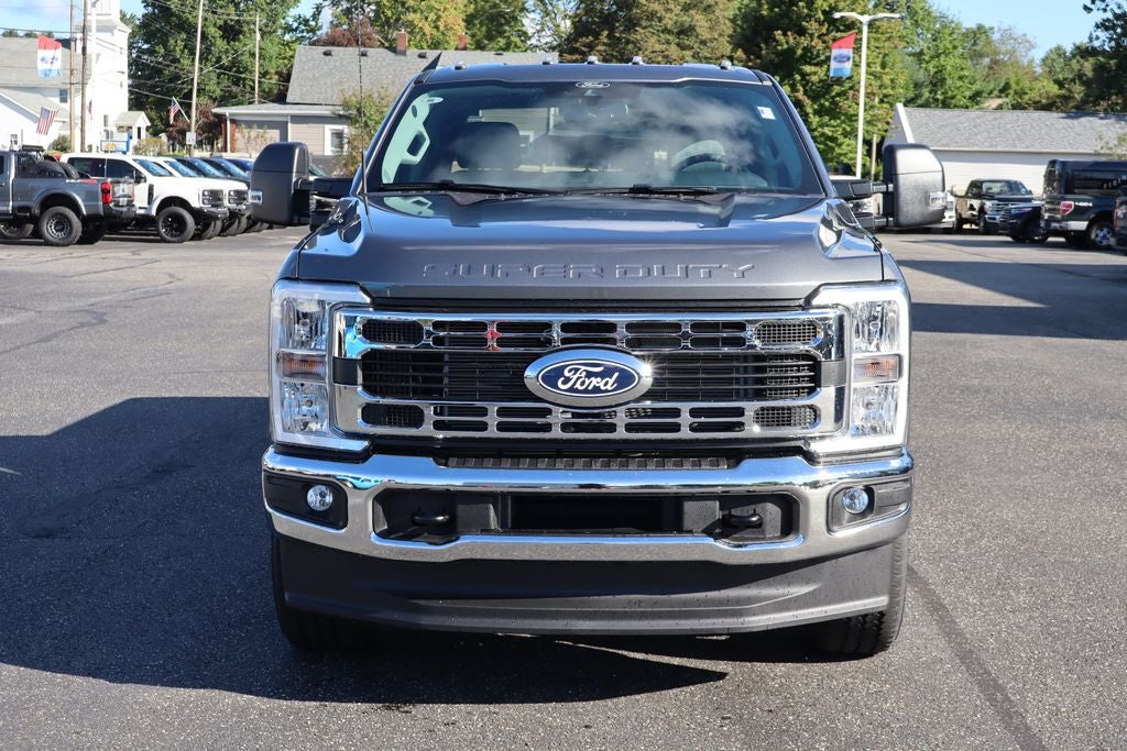 2027 Ford F-250SD XLT