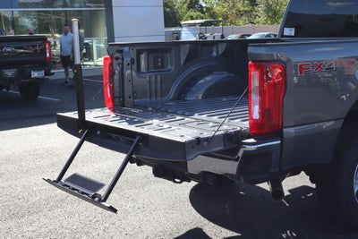 2027 Ford F-250SD XLT