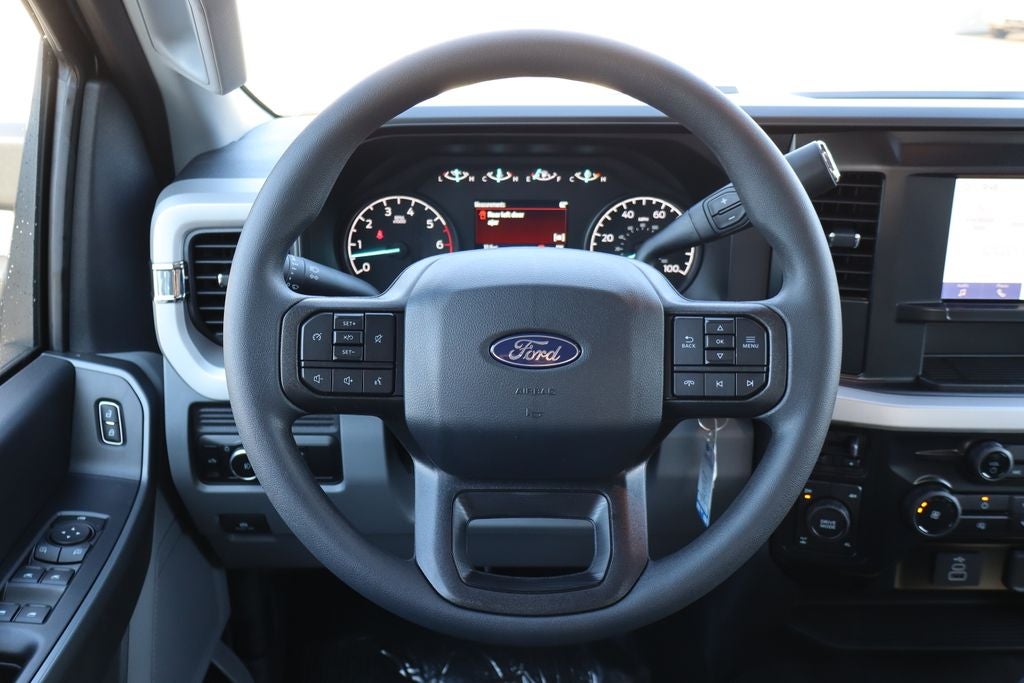 2027 Ford F-250SD XLT