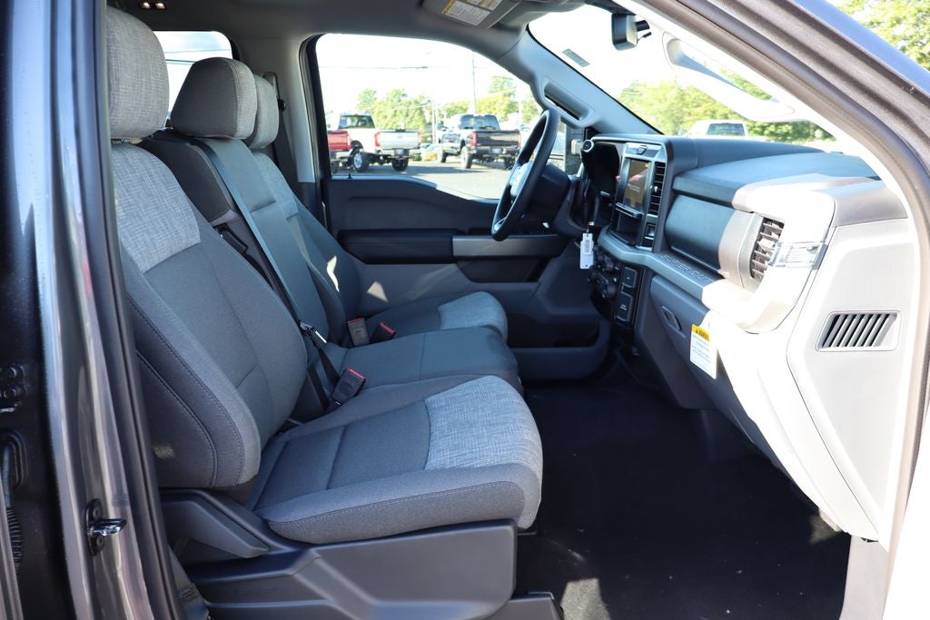 2027 Ford F-250SD XLT