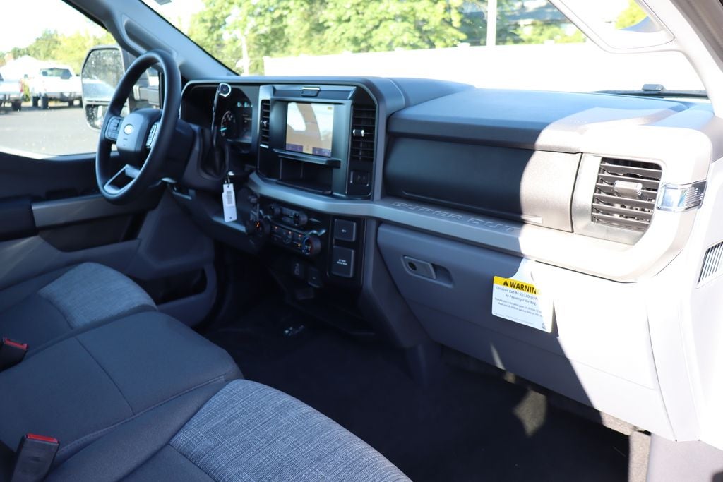 2027 Ford F-250SD XLT