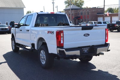 2027 Ford F-250SD XLT
