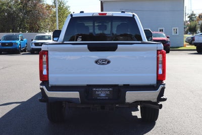 2027 Ford F-250SD XLT