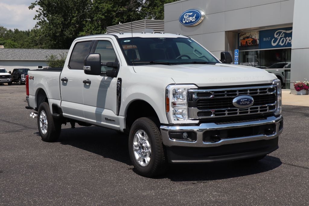 2026 Ford F-250SD XLT
